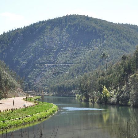 Hotel Rural Solar Das Freiras Figueiro Dos Vinhos Dış mekan fotoğraf